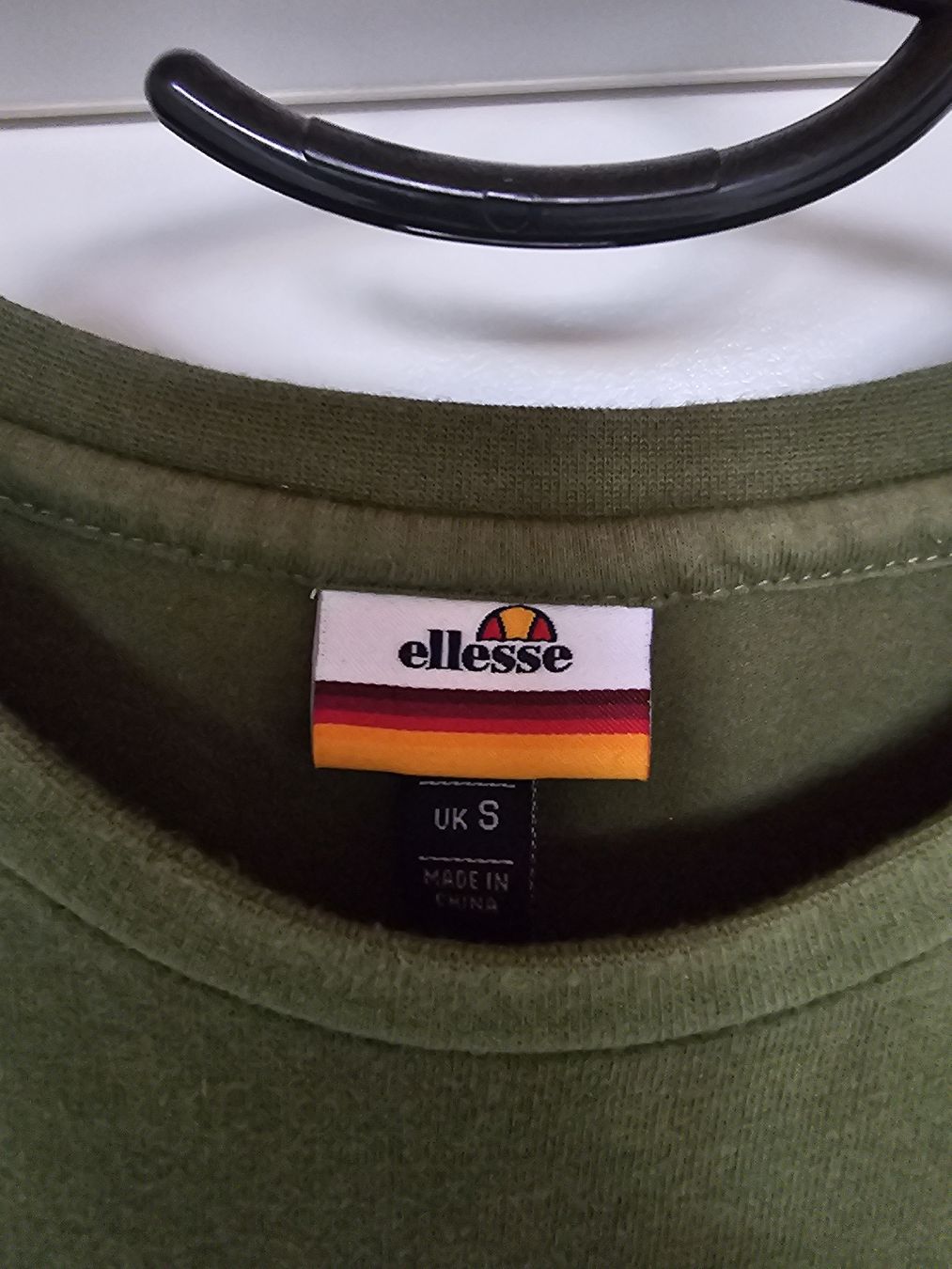 Ellesse T-shirt: T-shirt Ellesse – Usato da Monthey venduto da gae_22w9 2