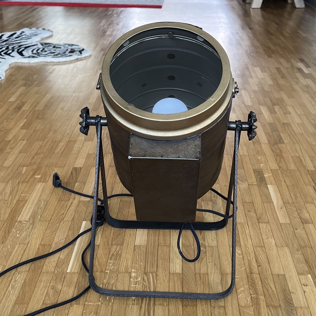 Maisons du monde Lampade: Industrial Scheinwerfer Lampe Metall – Usato da Schlieren venduto da 80erchind 2