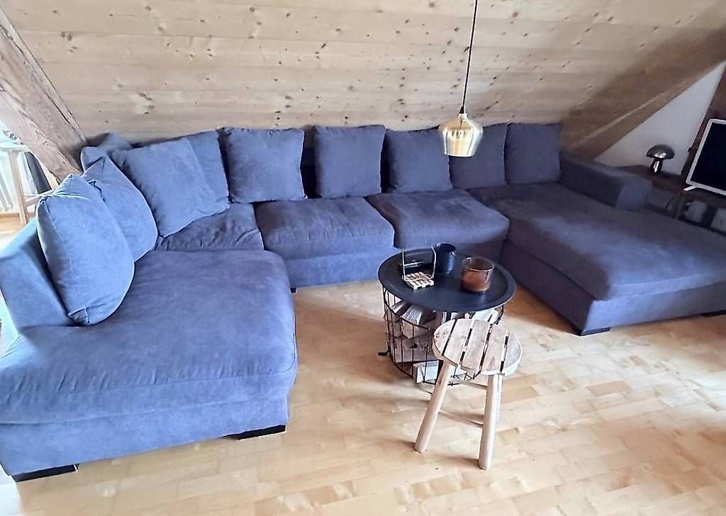 Sofas: Mega Couch zu verschenken  – D'occasion à Kriens par Icon.1957 2