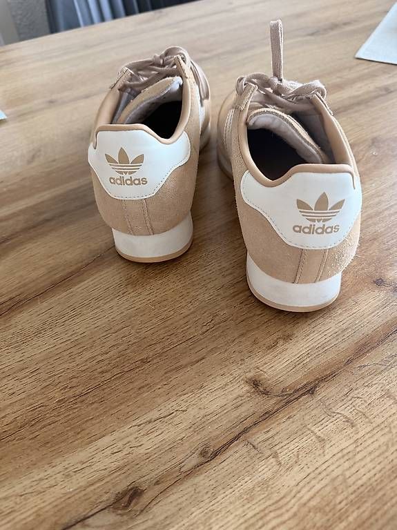Adidas Herrenschuhe: Adidas Samoa Sneaker Damen beige – Gebraucht aus Baar von byt_6pt2 1