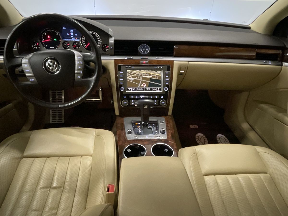 VW Automobili: VW Phaeton 3.0 TDi V6 4Motion Tiptronic – Usato da St. Margrethen SG venduto da ERA1 7