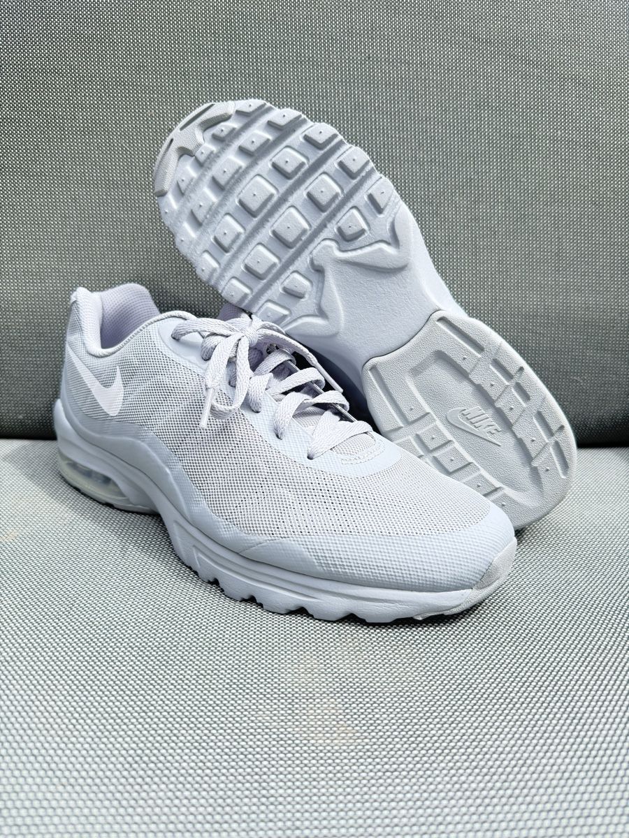 Scarpe da uomo: Nike Schuh Gr 44 neu – Nuovo e nell'imballaggio originale da Roggwil TG venduto da Rutschmann