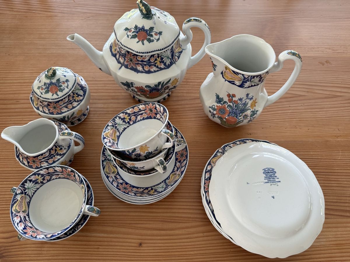 Set di piatti: Schönes Vintage Teeservice, 22-teilig – Usato da Lanzenhäusern venduto da Galaa 3