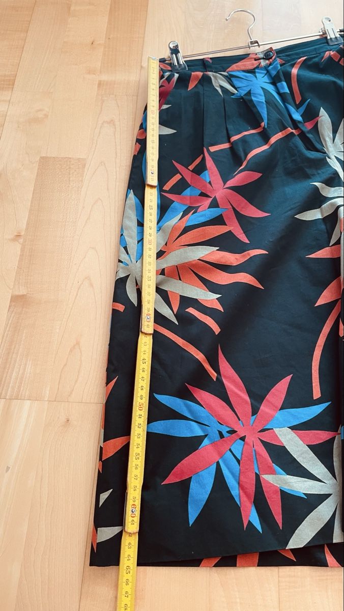 Pantaloni: Jupe culotte vintage – Usato da Liebefeld venduto da fuoco-e-fiamma 1