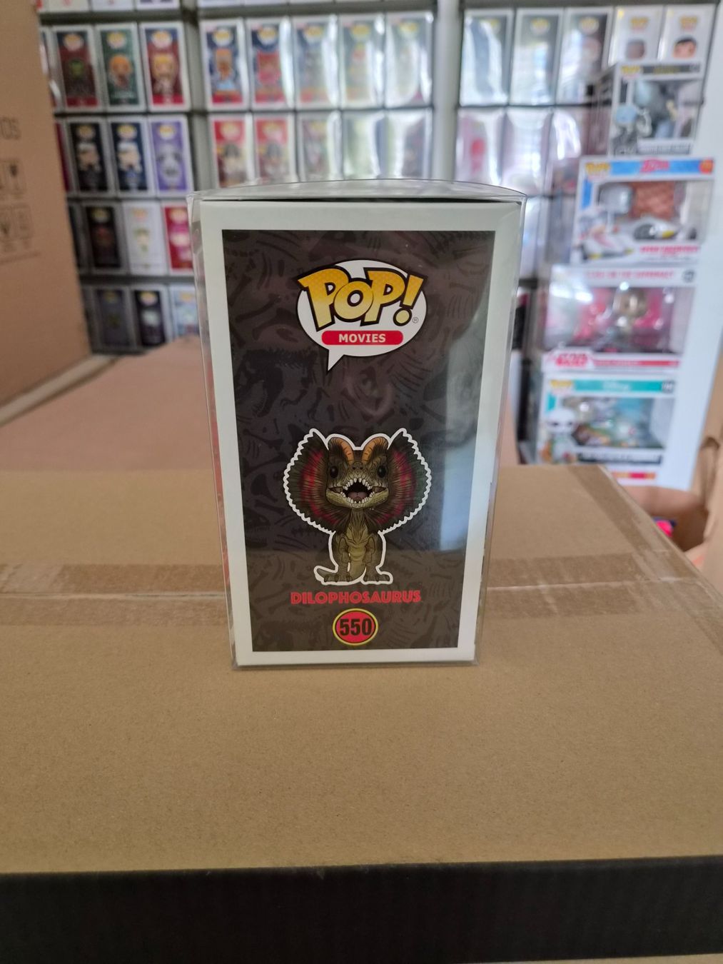Funko Statuette: Funko Pop Jurassic Park Dilophosaurus #550 CHASE – Nuovo e nell'imballaggio originale da Sisseln AG venduto da schenk-figuren 3