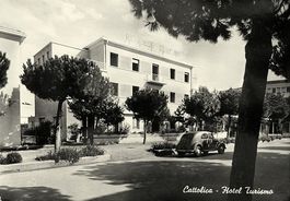 CATTOLICA Hotel Turismo - Oldtimer, Auto