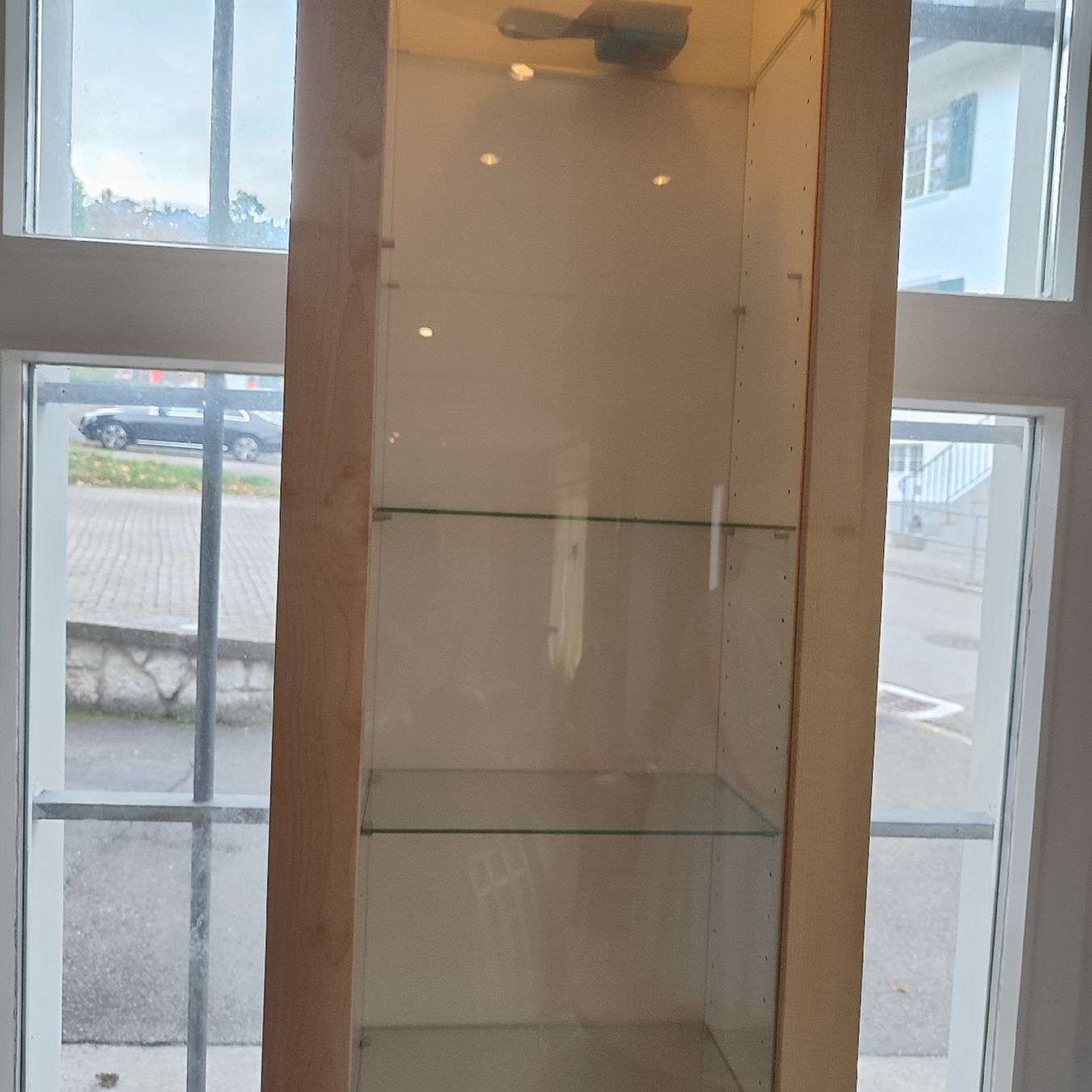 Vetrine: vitrine – Usato da Langnau am Albis venduto da Judithsebi 1