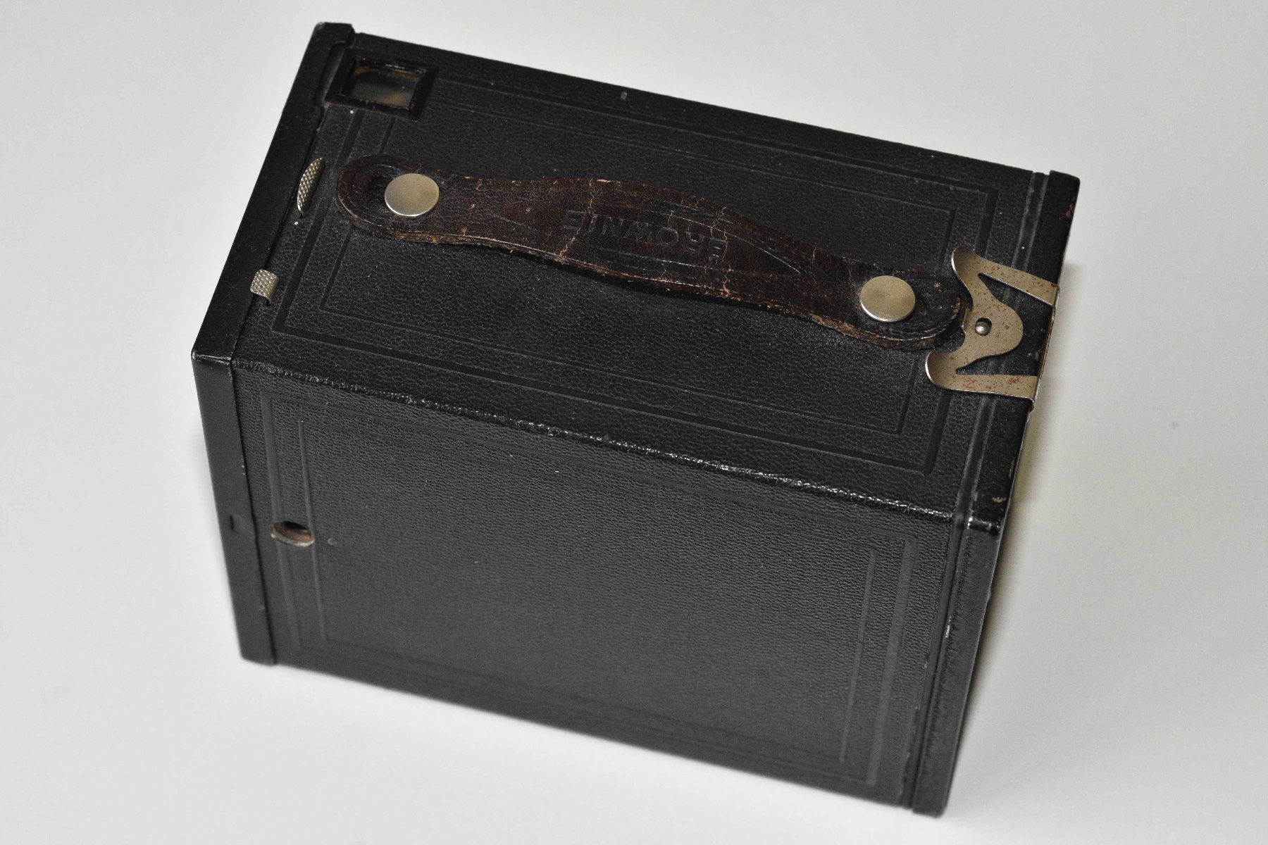 Kodak Fotocamera: Kodak Brownie Boxkamera – Usato da Schwerzenbach venduto da floridan 2