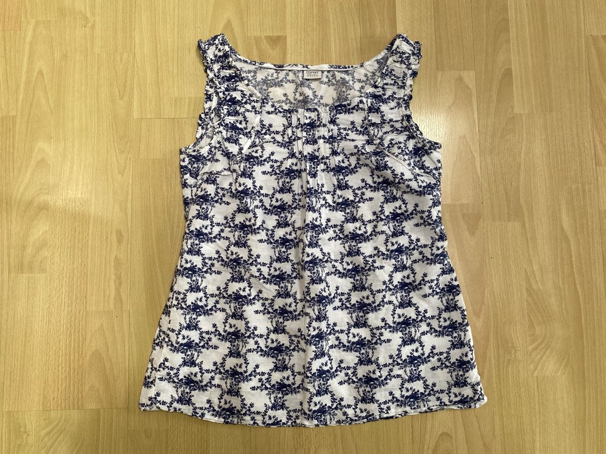Esprit Camicette: Esprit Top, Leinen, 38, blau-weiss Blumenmuster – Nuovo (secondo la descrizione) da Buochs venduto da H16