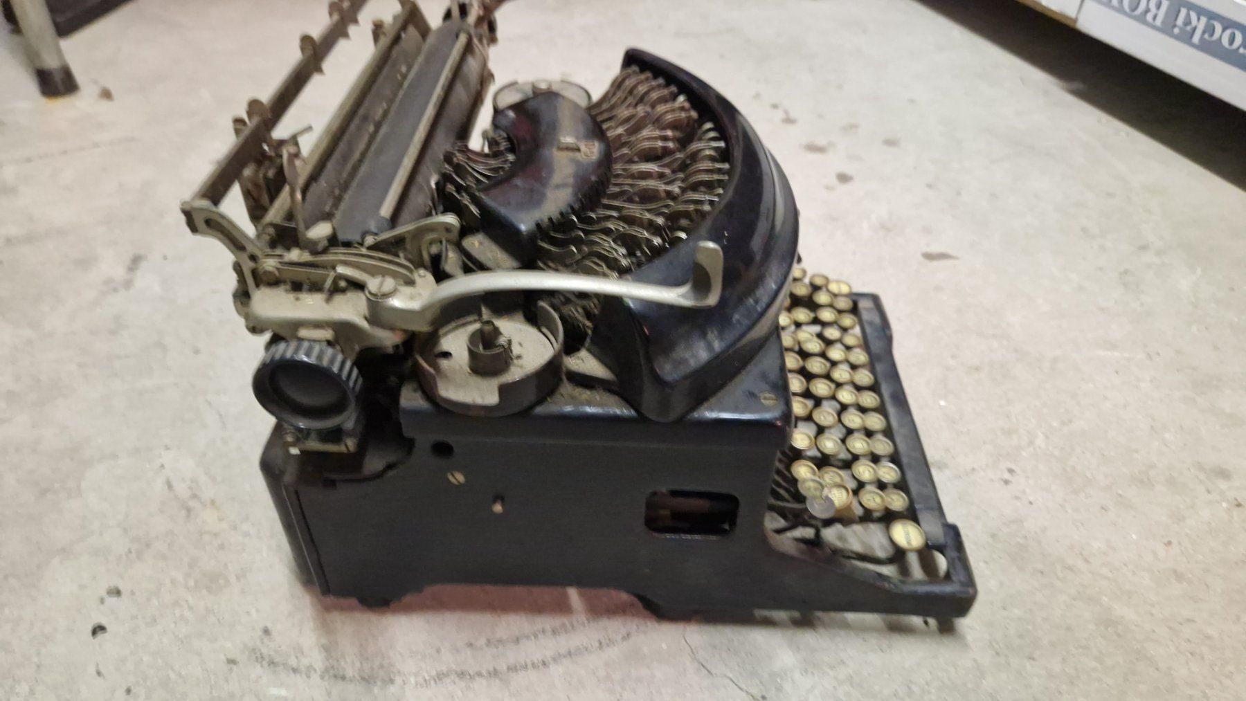 Remington Macchine da scrivere: Schreibmaschine Remington Noiseless 6 – Difettoso da Dübendorf venduto da 402765513 2