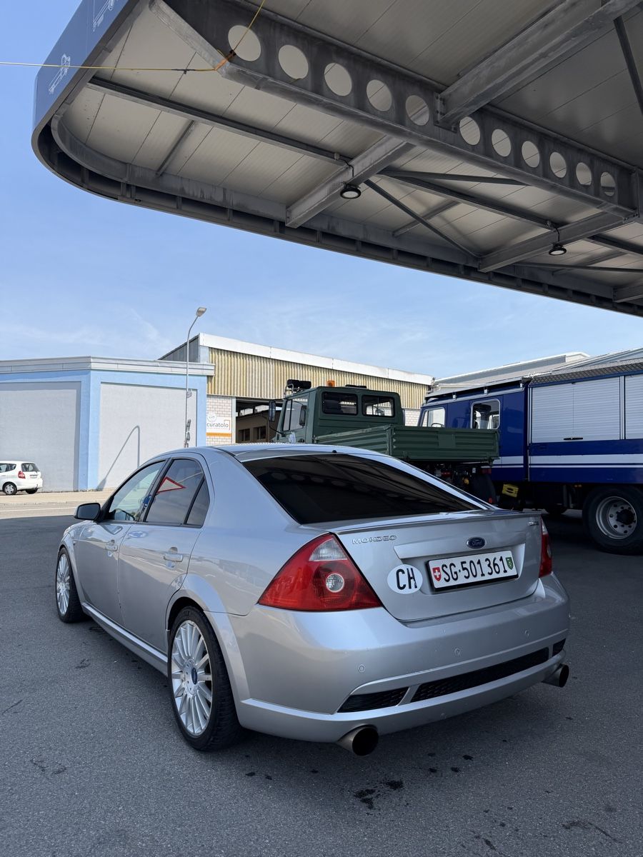 Ford Automobili: Ford Mondeo ST 220 ab MFK – Usato da Bronschhofen venduto da SezoCarsector 2