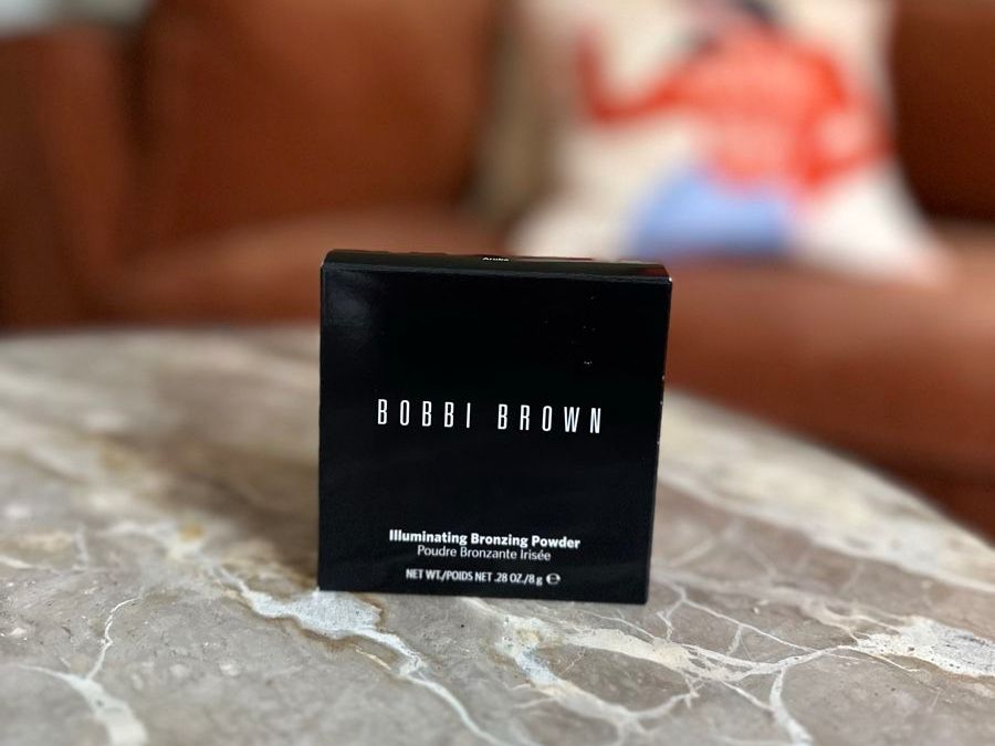 Make-up: Bobbi Brown Illuminating Bronzing Powder - Aruba – Nuovo e nell'imballaggio originale da Zürich venduto da TheaVMO