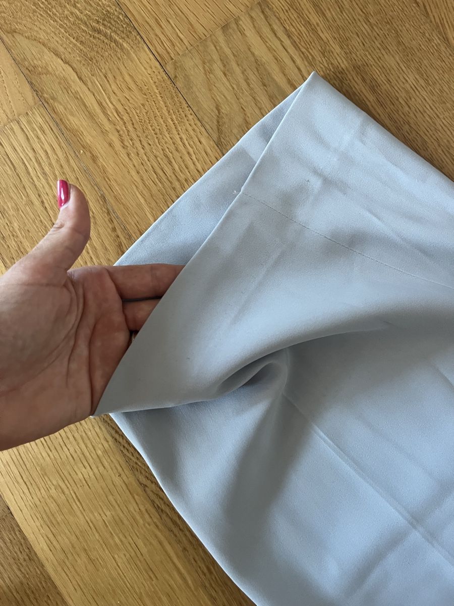Pantalons: Stoffhose leicht hellgrau/hellblau  – D'occasion à Stadel par Comporta 1