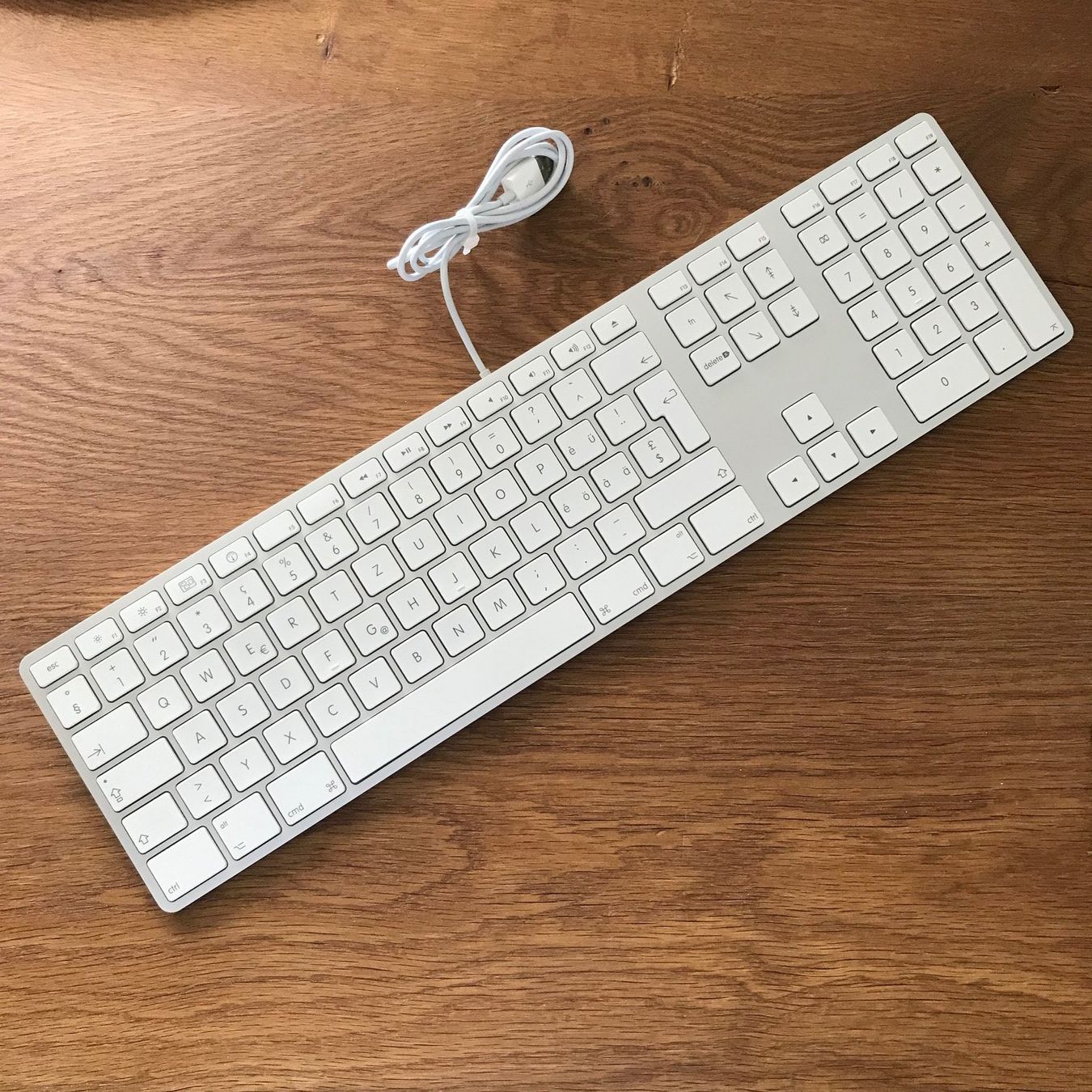Apple Tastiere: Apple Tastatur – Usato da Säriswil venduto da kaefer555