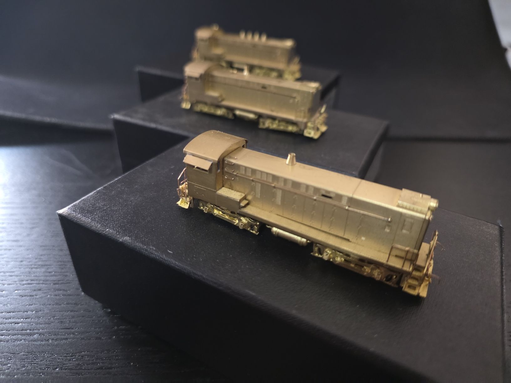 Modellini di ferrovie: Spur N Messing Lokomotive 3× – Usato da Hochfelden venduto da mar_rv8q 1