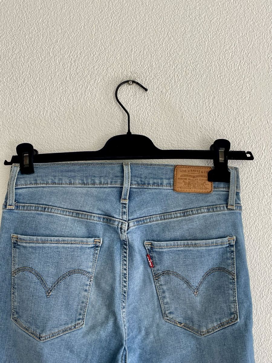 Levi's Jeans: Levi's Premium Jeans 720  Grösse 27 – Usato da Richterswil venduto da Prangins9 4