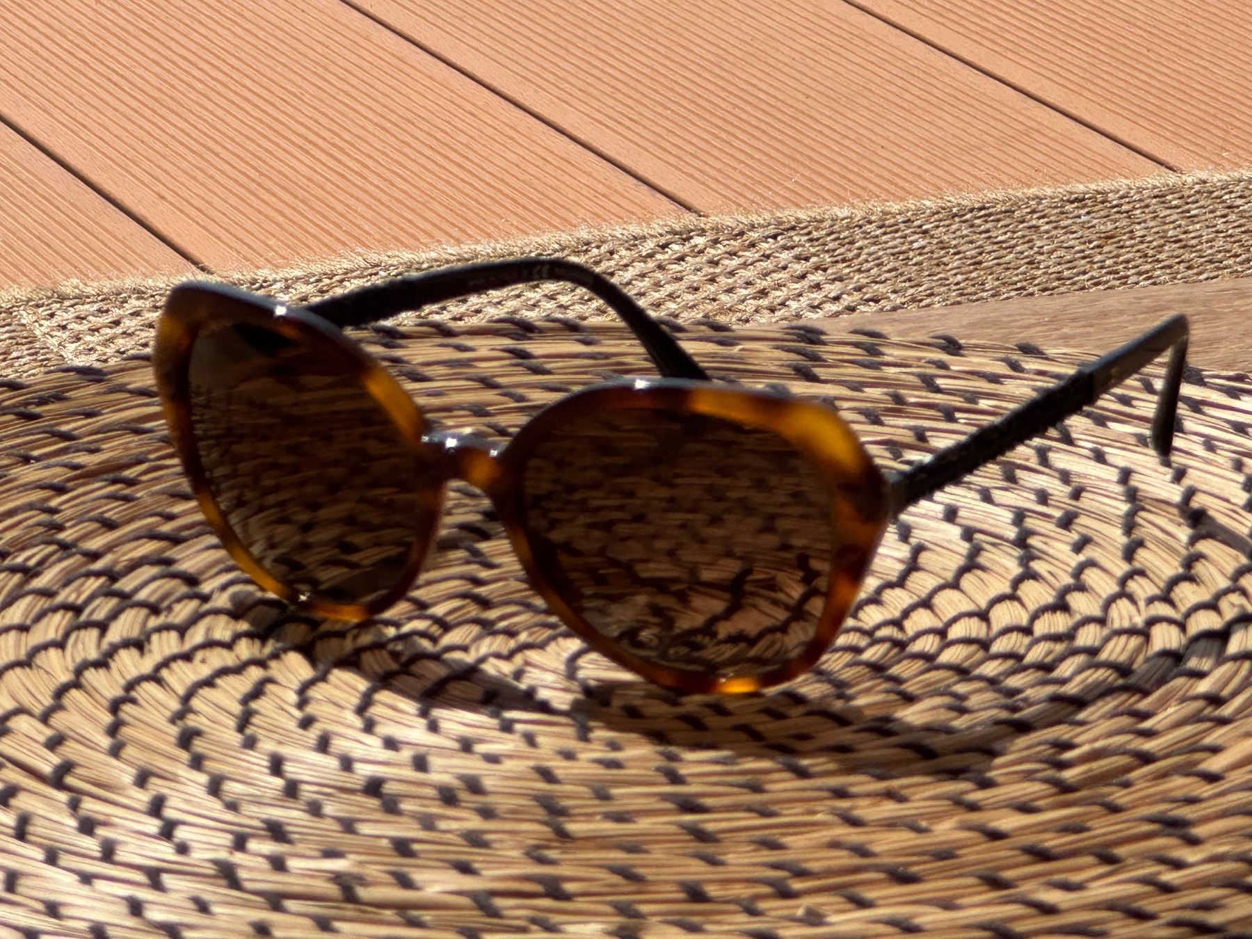 Chanel Lunettes & Verres: Chanel Sonnenbrille – Neuf (Voir description) à Losone par Kleeblatt_1 3