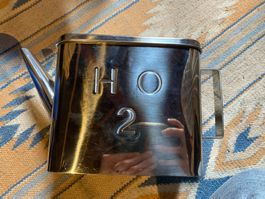 Arrosoir motif H2O