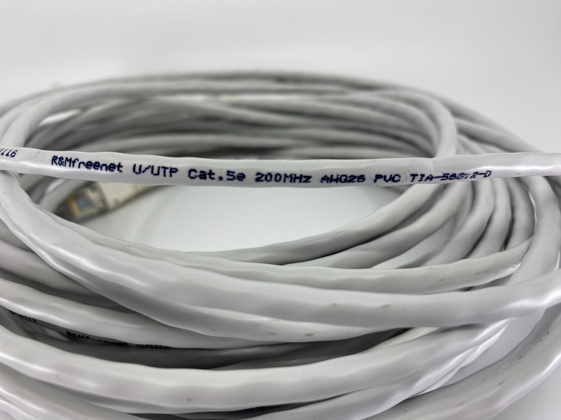 Kabel: R&M Patchkabel Cat 5e, U/UTP, 3 m, Grau - 200 MHz – Neu (gemäss Beschreibung) aus Langwiesen von Restposten-24 3