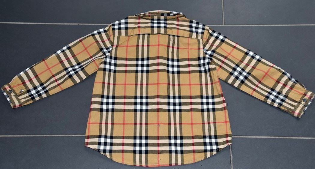 Burberry Hemden, T-Shirts & Polos: Hemd / Chemise Burberry Children 89/92 – Gebraucht aus Collonges von Auganien 4
