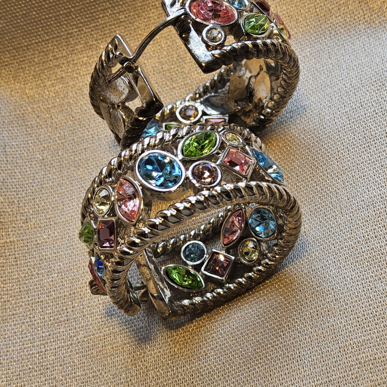 Ohrringe & -stecker: Vintage wunderschöne Strass Creolen – Gebraucht aus Zürich von helsan 6