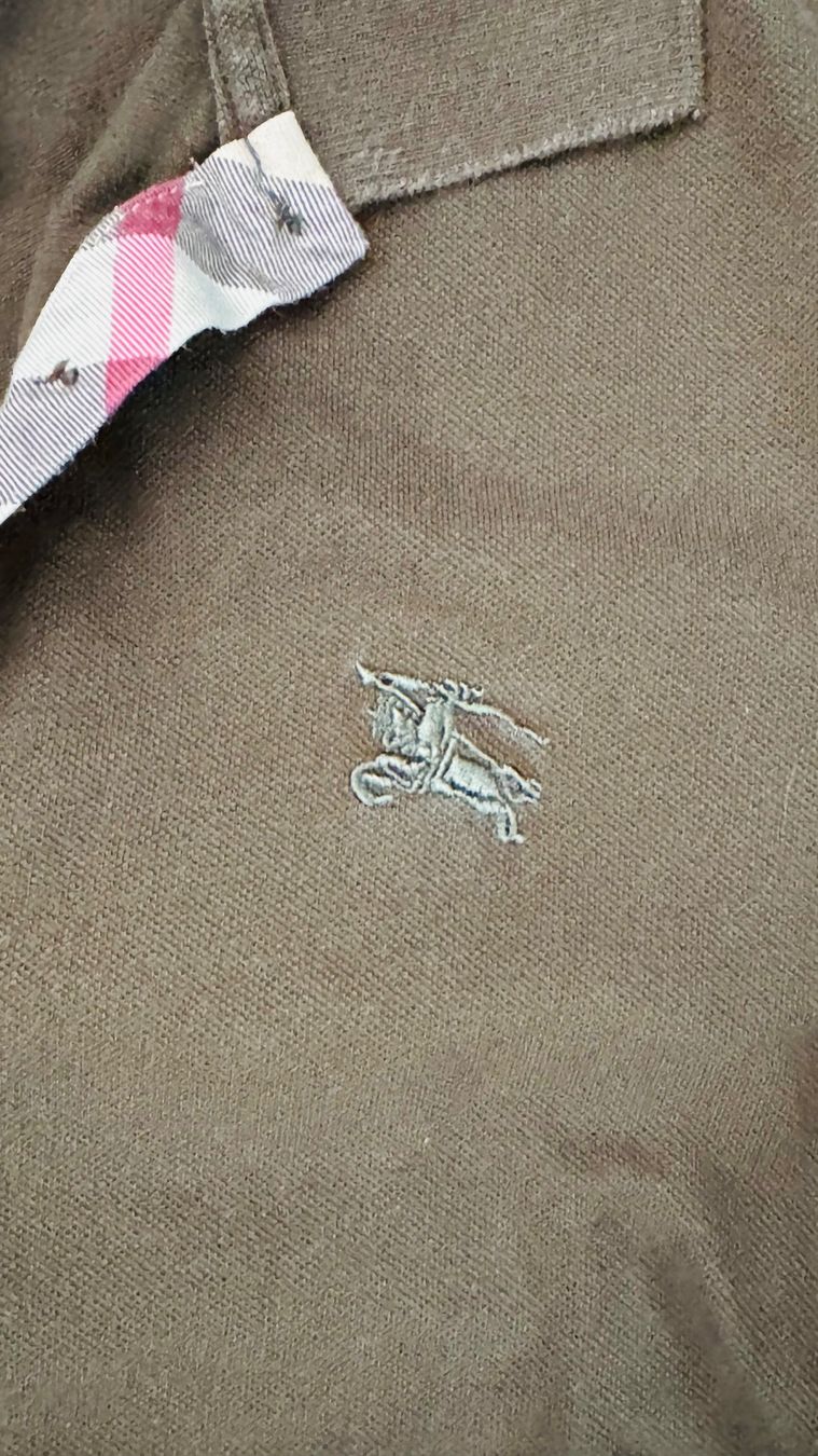 Burberry Magliette Polo: Burberry Poloshirt - Olivgrün – Usato da Aesch ZH venduto da Gaja9 1