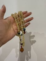 Bijou en véritable corne d'antilope fait main