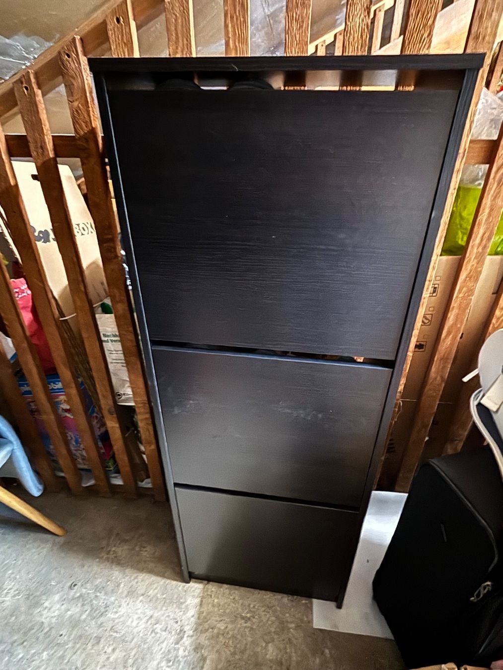 Armadi: Ikea Schuhschrank Bissa schwarz – Usato da Basel venduto da benzingg