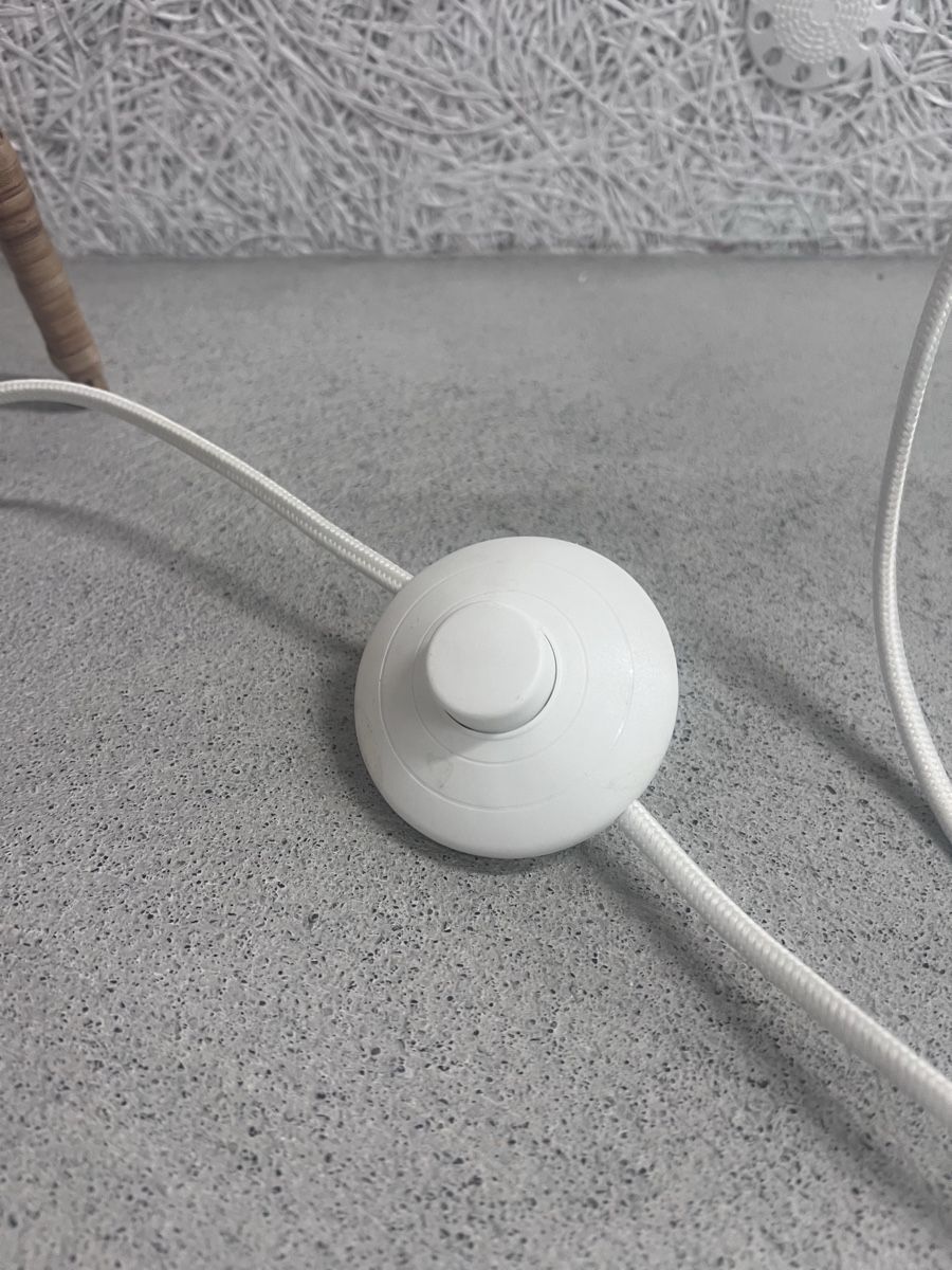 Ikea Lampen: Stehlampe Bambus Korbmuster mit Fussschalter – Gebraucht aus Horgen von laurakm 1