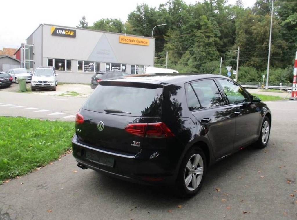 Automobili: Golf 7   1.4tsi  – Usato da Herzogenbuchsee venduto da Isnije01 4