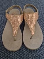 Sandales Skechers à paillettes rose or avec bride arrière T.