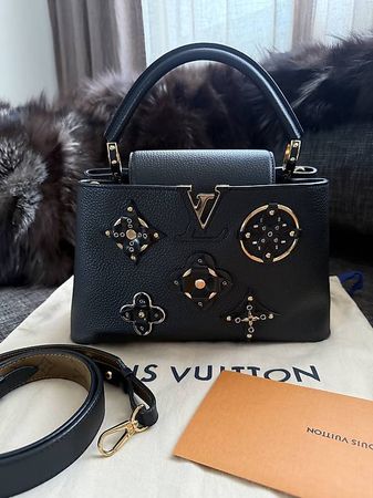 Louis Vuitton Capucines 
