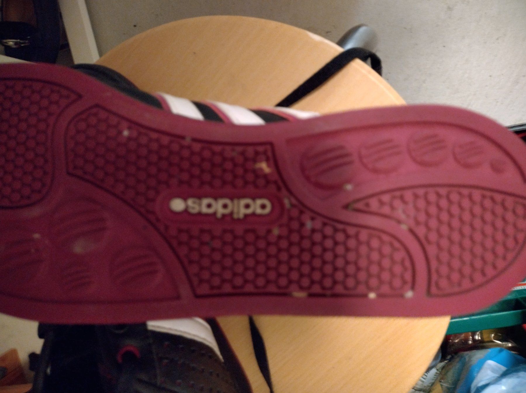 Adidas Scarpe da donna: Adidas Turnschuhe – Usato da Sissach venduto da Remanka 3