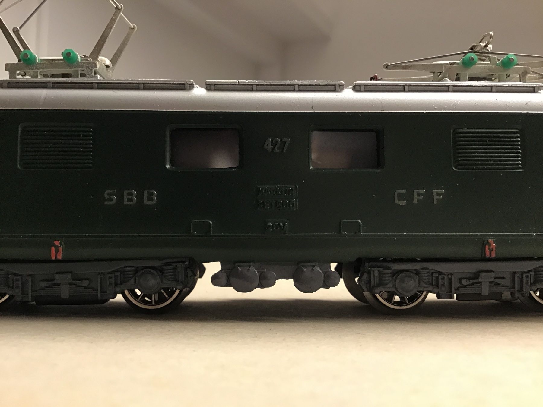 Märklin Modellini di ferrovie: MÄRKLIN/HAG RE 4/4I H0 - – Usato da Männedorf venduto da Spezial-Modelle 2