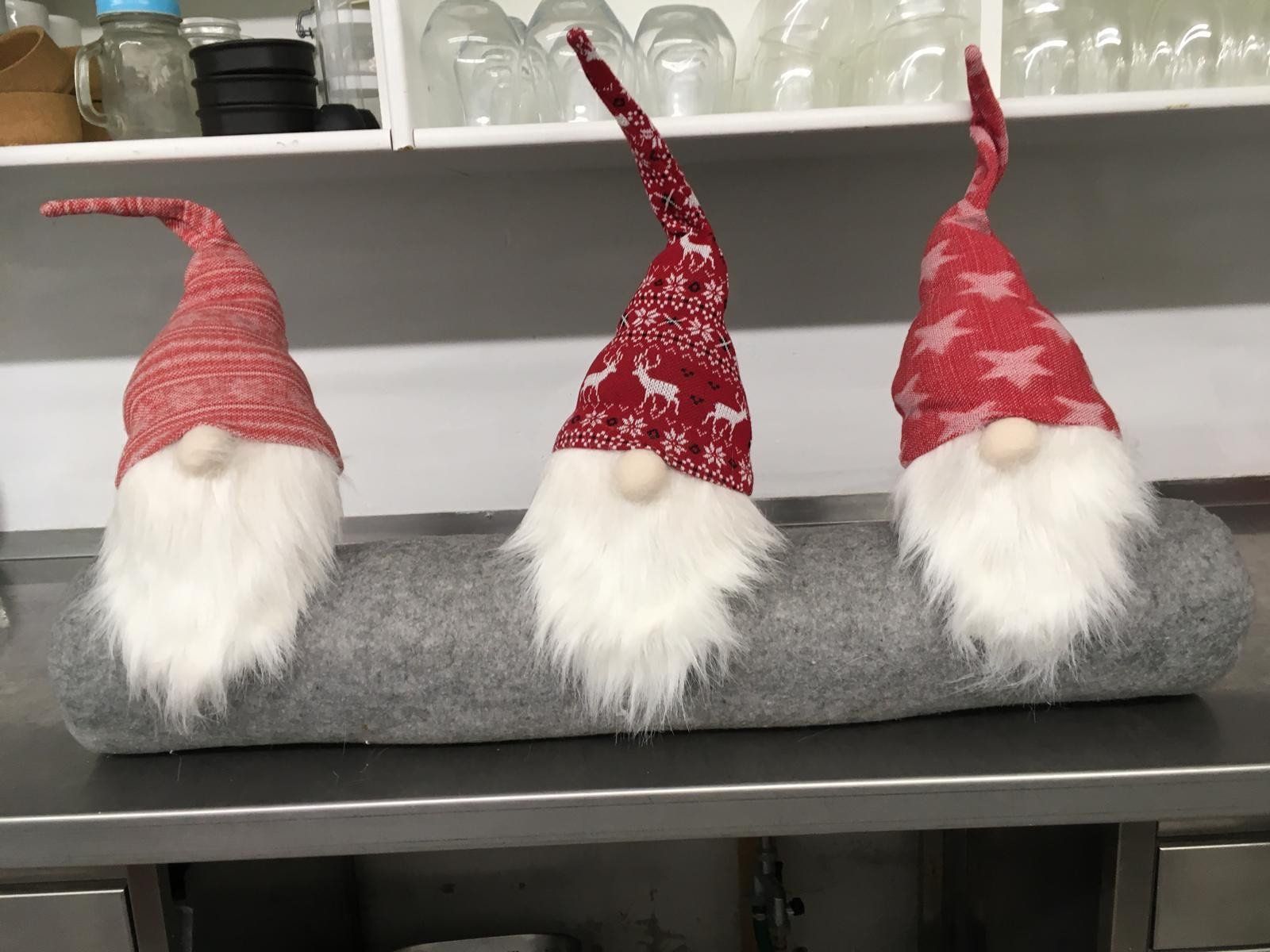 Tutte le decorazioni: 8 trios de bonhommes de noël – Usato da Delémont venduto da Petitlutin