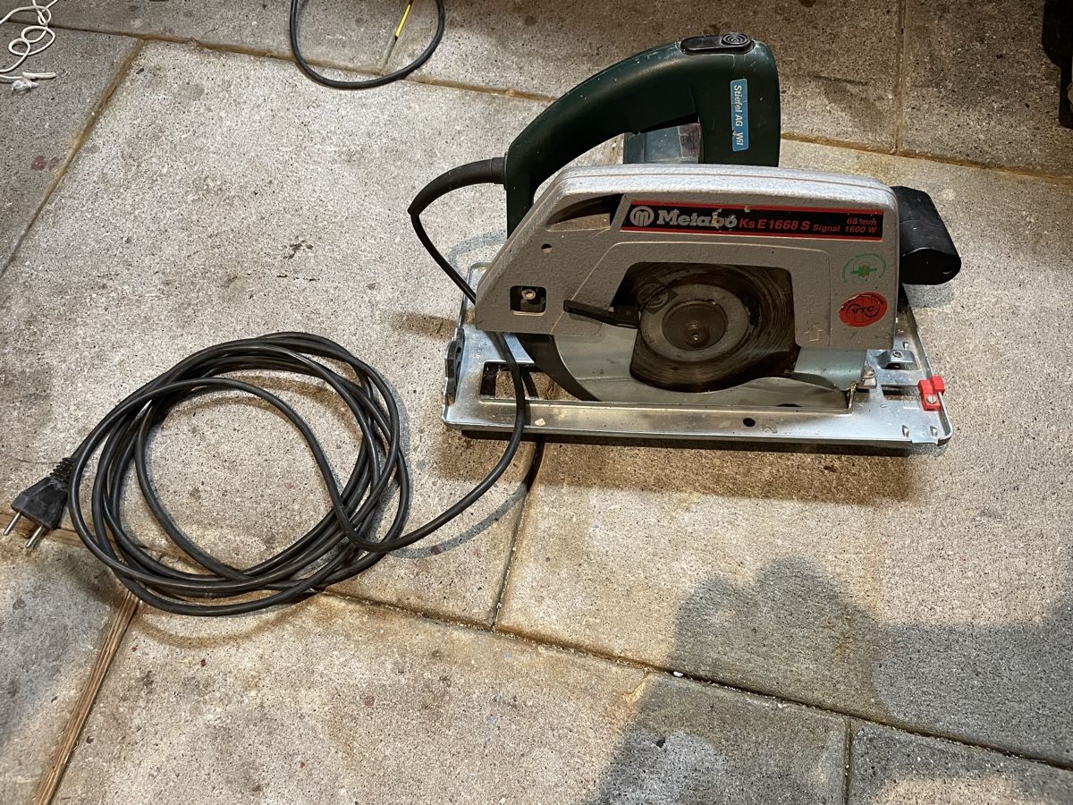 Metabo Seghe: Handkreissäge Metabo – Usato da Winterthur venduto da bsonic1