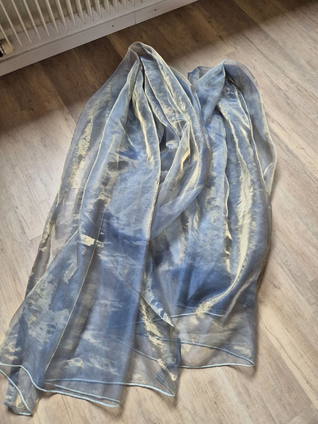 Tende: Vorhänge 2 x 90cm – Usato da Kollbrunn venduto da guernsey11 1