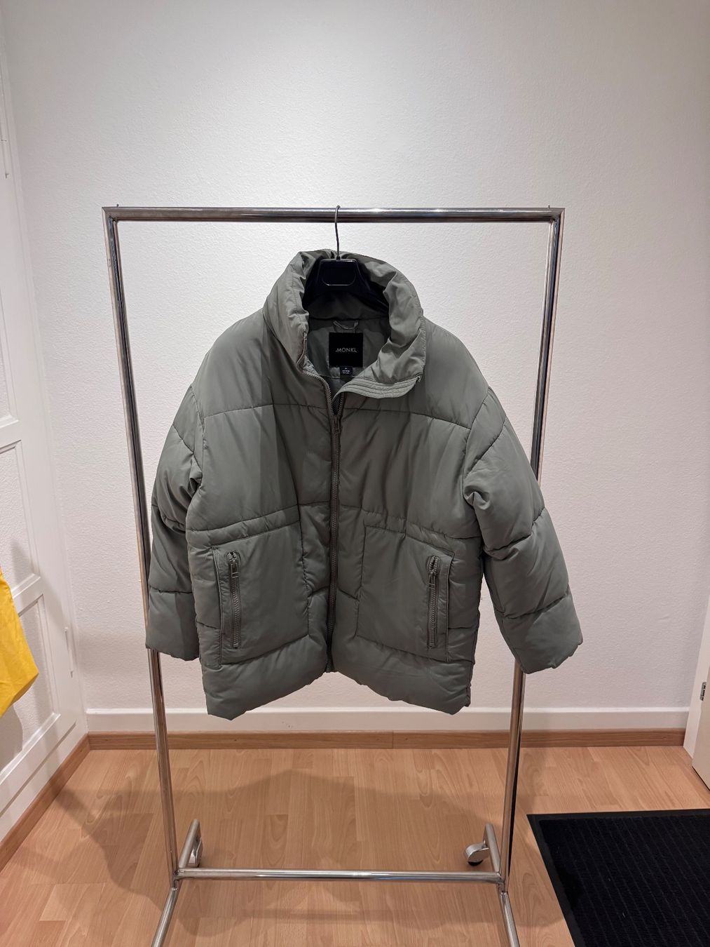 Giacche: Monki Puffer Jacke, Gr. M - Warme Winterjacke! – Usato da Zürich venduto da GC96