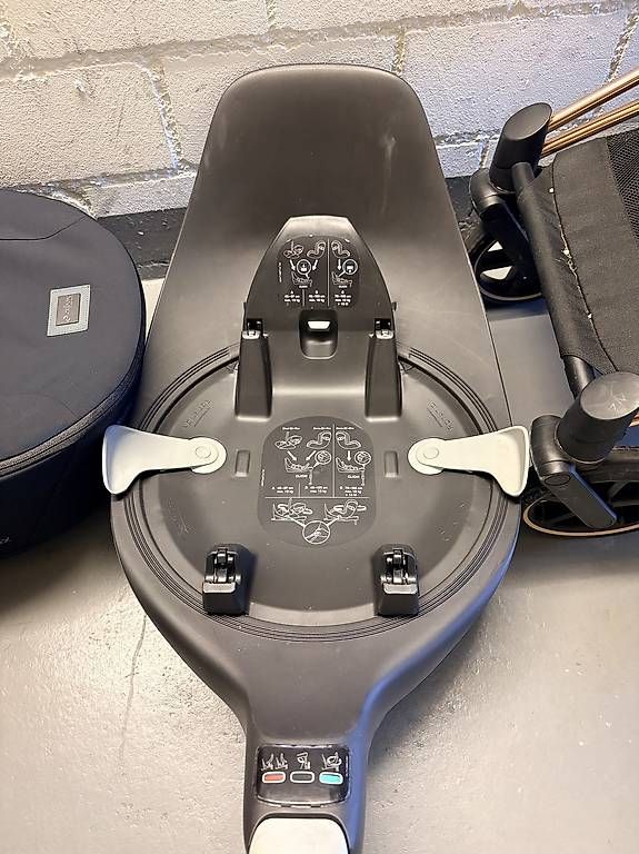 Carrozzine: Cybex Set Kinderwagen + Isofix + Sitz – Usato da Winterthur venduto da dan_8tlm 2