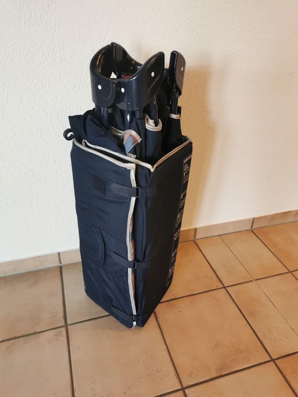 Letti: Reisebett Graco Contour 120 mit Rollen – Usato da Stüsslingen venduto da Grabesstampfer 4