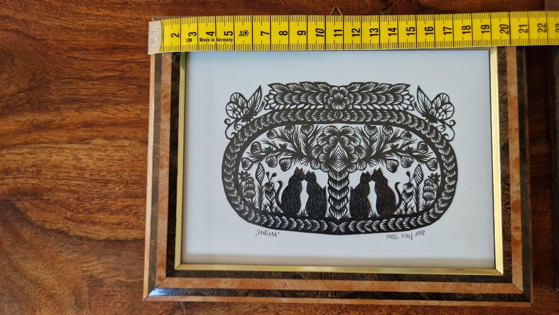 Arts picturaux & lithographies: Scherenschnittbild "Verliebt" von Nelli Naef 1998 – D'occasion à Bätterkinden par Reniderella 1