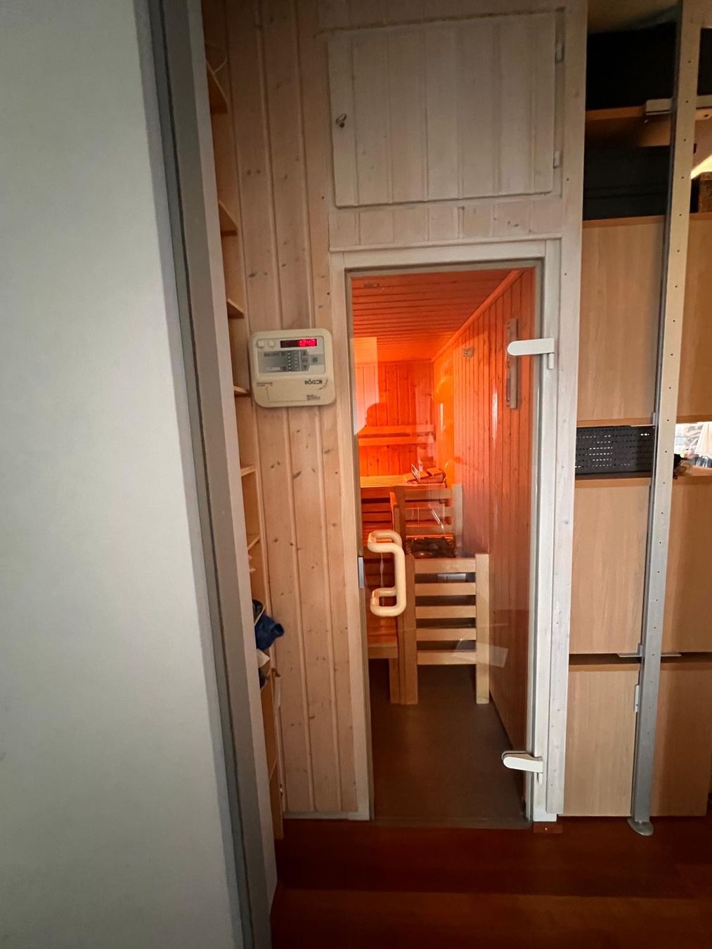 Sauna & Accessori: Gebrauchte Sauna in top Zustand – Usato da Zürich venduto da nik_m2wr 3