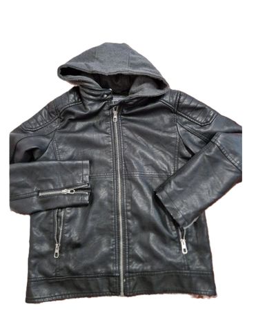 Kunstlederjacke schwarz mit abnehmbare Kapuze Gr.152