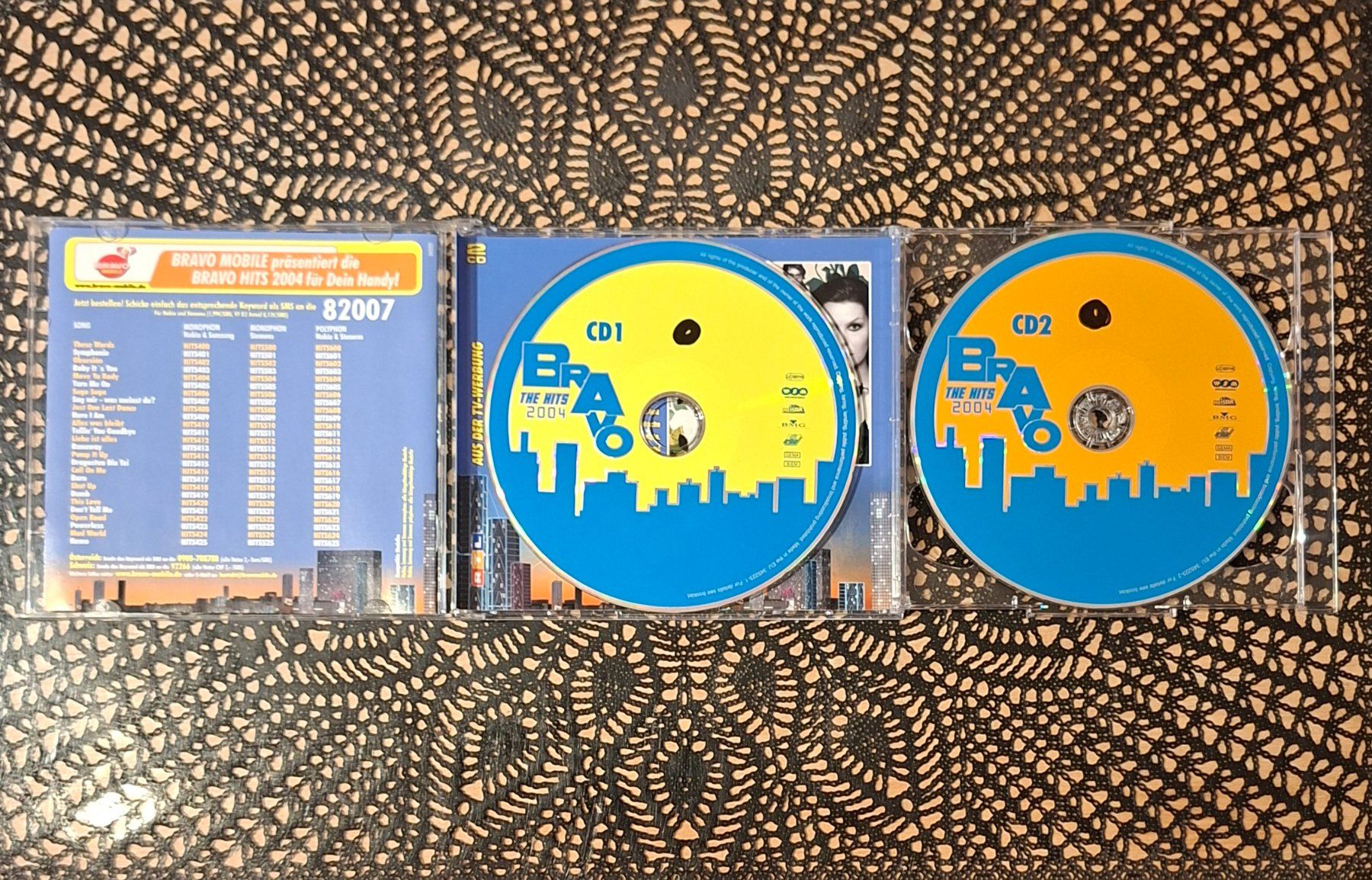 CDs: Bravo Hits - The Hits 2004, 2CD Hit Compilation Sampler 2004 – Gebraucht aus Amriswil von Celini3 2