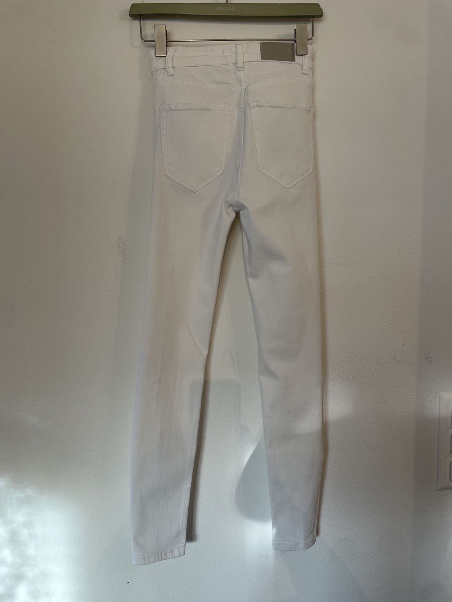 Jeans: Weisse Jeans Pull&Bear Gr. 32 🌞 Frühling 🌸 – Gebraucht aus Winterthur von Lili3435 2