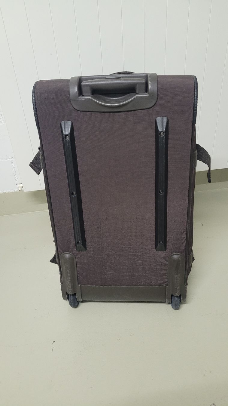 Kipling Valigie: Kipling Teagan M Reisetasche / Reisekoffer dunkelbraun – Usato da Bremgarten AG venduto da PrincessOfTheNight 1