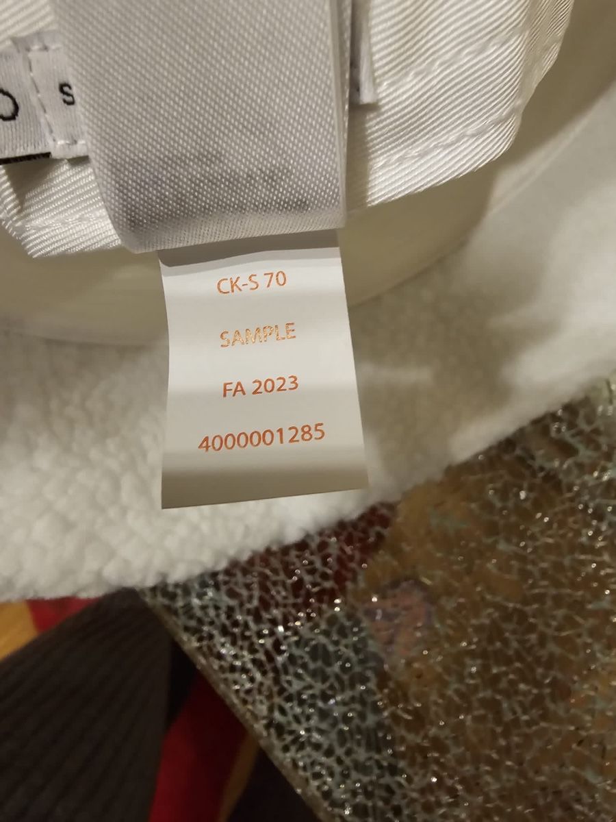 Calvin Klein Chapeaux, bonnets & casquettes: Calvin Klein Hut – Neuf (Voir description) à Luzern par Reni025 6