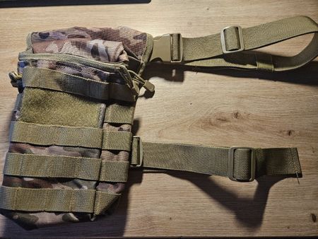 Sac de jambe tactique camouflage, idéal pour activités-Neuf!