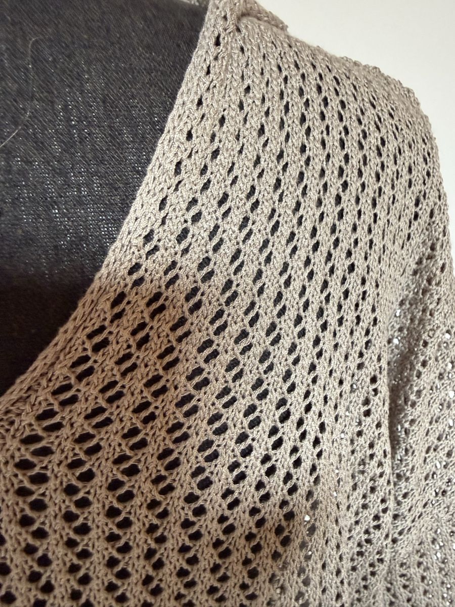 Pulls & Sweat-shirts: Feinstrick Kapuzenpullover – Neuf (Voir description) à Sigriswil par ck56 1