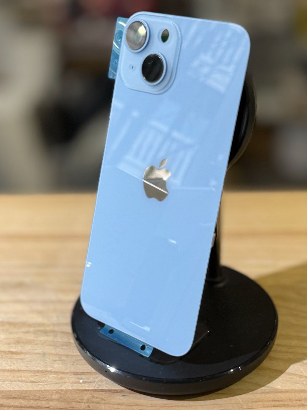 Cover & Protezioni schermo: Vitre Cache Arrière iPhone 14 (14 plus) Blanc avec magsafe – Nuovo e nell'imballaggio originale da Morges venduto da DA-repa
